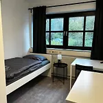 Olymp Wettenberg - Monteurzimmer 게스트하우스